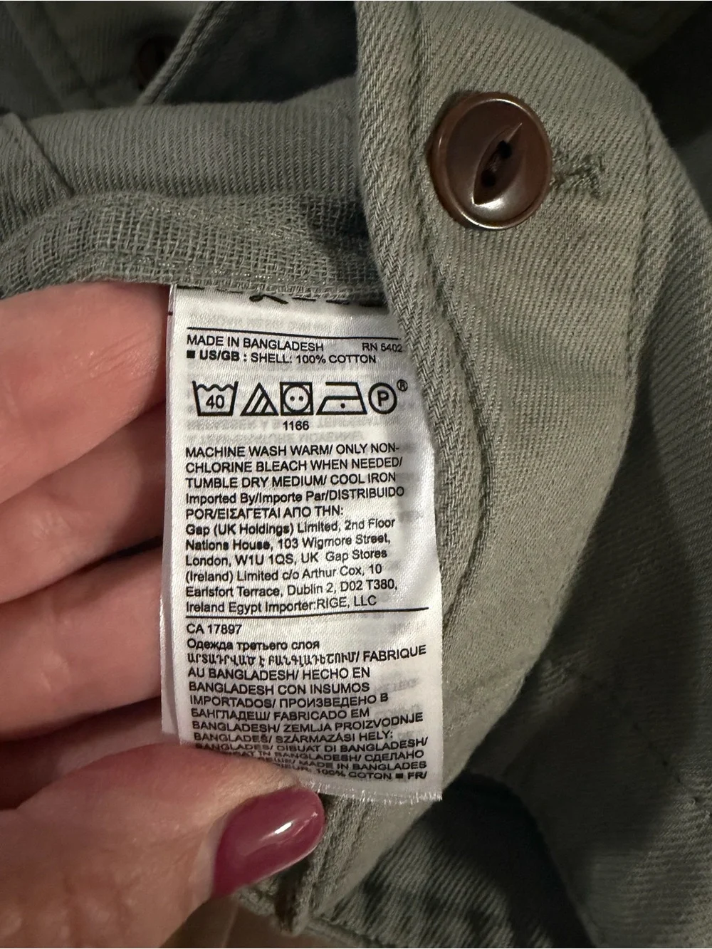 Banana Republic casual button